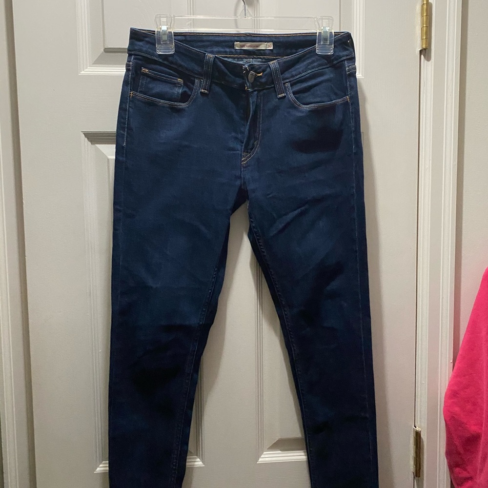 Levi jeans skinny size 28